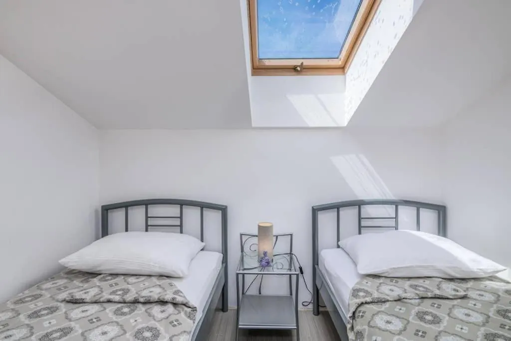 Apartment Windrose Klimno