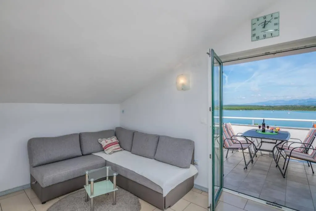 Apartment Windrose Klimno